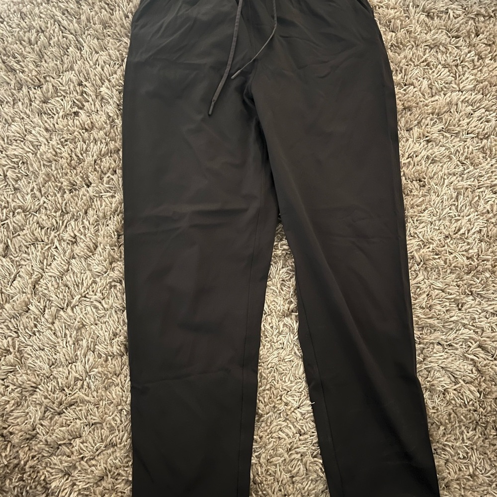 Lululemon charcoal pants